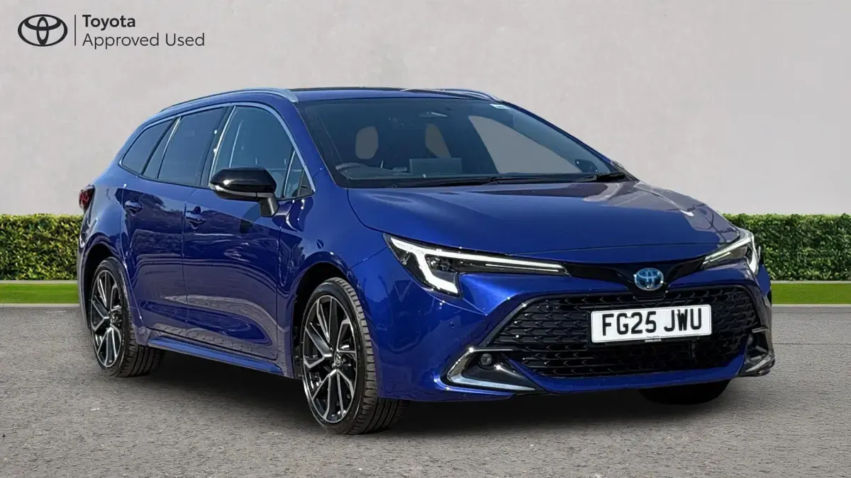 Used Toyota Corolla 196 HP (144 kW) 2025 Estate