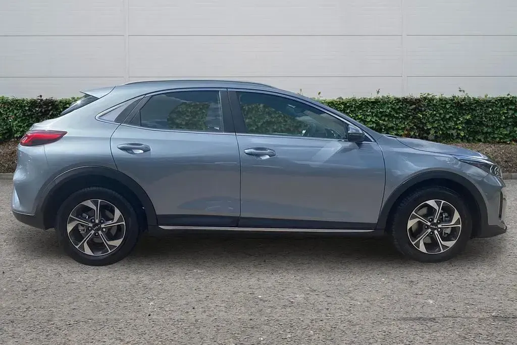 Used Kia XCeed 2026 Silver SUV