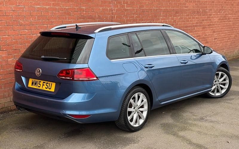 Used VW Golf VII GT 150 HP (110 kW) 2015 Blue Estate