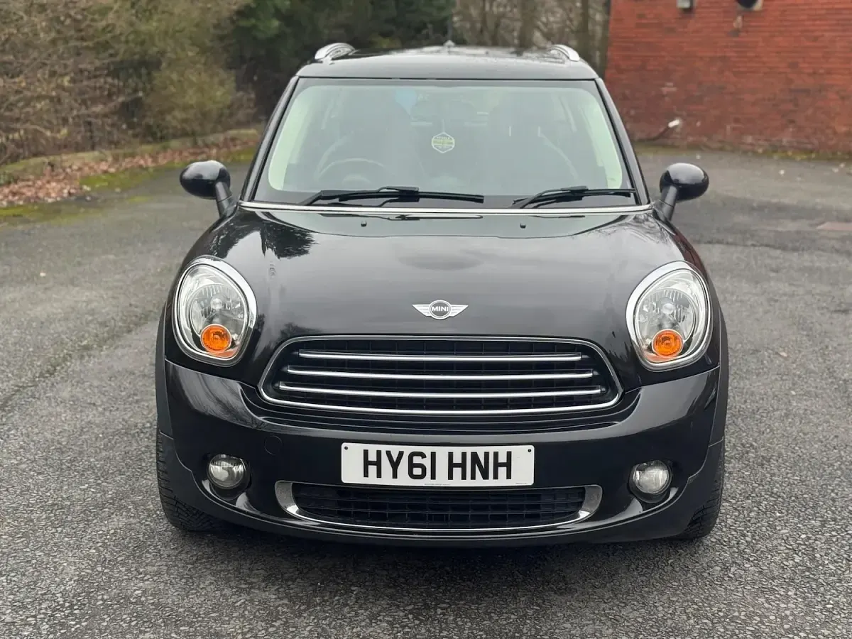Used Mini Cooper D 2011 Black Hatchback