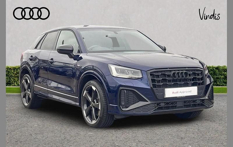 Used Audi Q2 Black Edition 147 HP (108 kW) 2023 Blue SUV