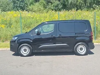 Used Citroën e-Berlingo 100 kW (136 HP) 2023 Black MPV
