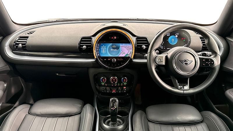 Used Mini Cooper S Clubman Exclusive 176 HP (129 kW) 2024 Grey Estate