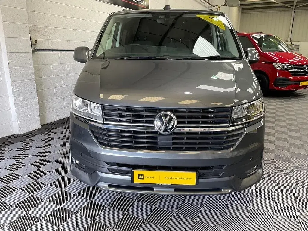 Used VW T6.1 Highline 204 HP (150 kW) 2022 Grey Van