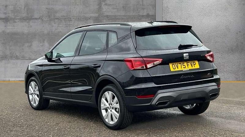 New Seat Arona FR First Edition 115 HP (84 kW) 2025 Metallic  midnight black SUV