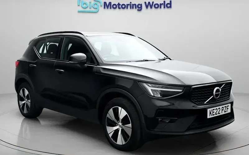 Used Volvo XC40 Plus 211 HP (155 kW) 2022 SUV