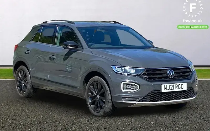 Usado VW T-Roc Black Edition 150 HP (110 kW) 2021 SUV