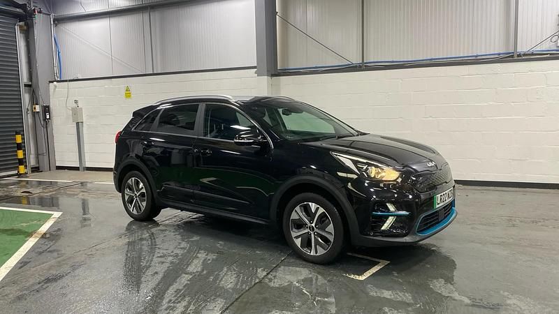 Black Used 2022 Kia e-Niro 2 SUV | £13,277 (Super price) - Image 1/3