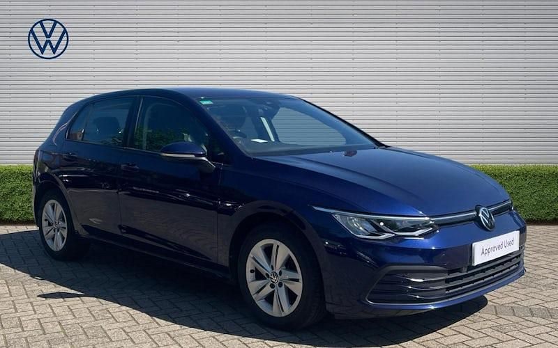 Second-hand VW Golf VIII Life 150 CP (110 kW) 2023 Hatchback