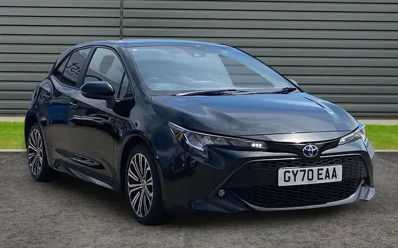 Used Toyota Corolla Design 122 HP (89 kW) 2022 Hatchback