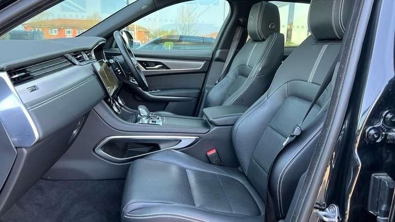 Used Jaguar F-Pace R-Dynamic 204 HP (150 kW) 2022 Black SUV