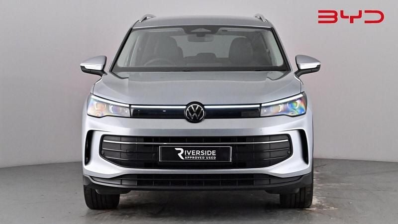 Used VW Tiguan Match 150 HP (110 kW) 2024 Silver SUV