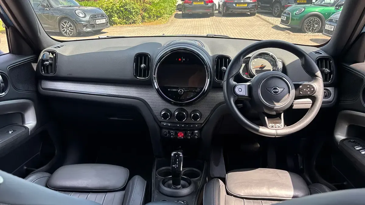 Used Mini Countryman Exclusive 136 HP (100 kW) 2022 Island blue SUV