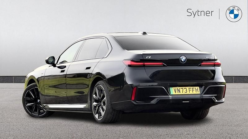 Used BMW i7 M Sport 330 kW (449 HP) 2023 Black Sedan