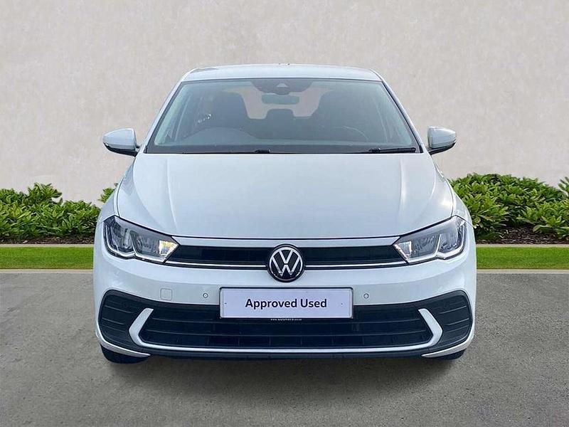 Used VW Polo Life 95 HP (69 kW) 2023 White Hatchback
