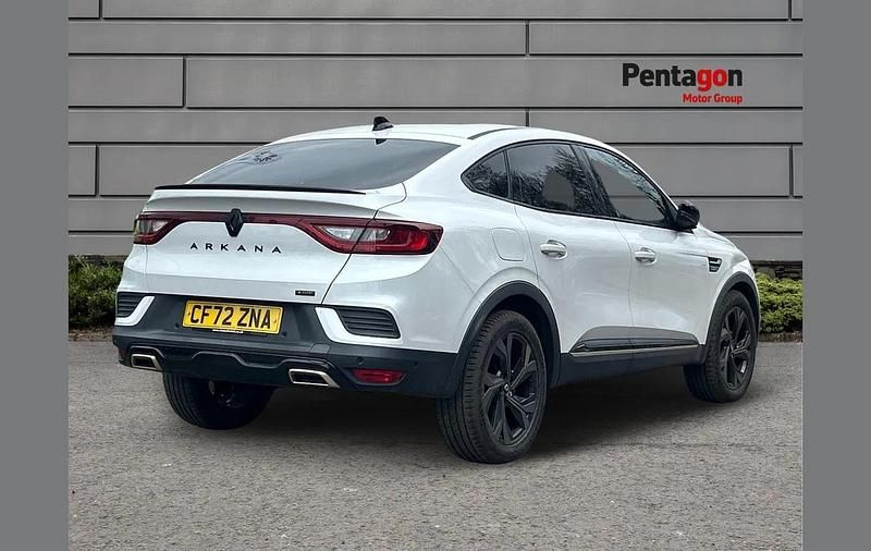 Used Renault Arkana Engineered 140 HP (102 kW) 2023 White SUV
