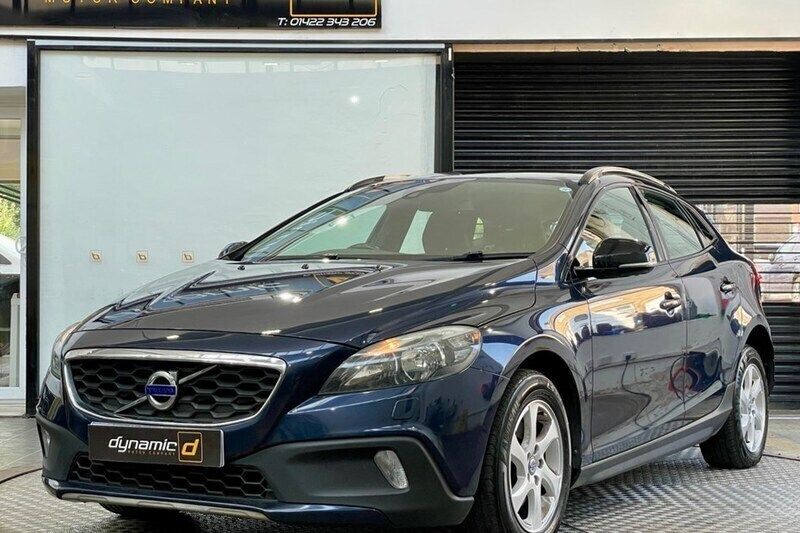 Blue Used 2014 Volvo V40 CC SE Estate | £5,750 (Fair price) - Image 1/1