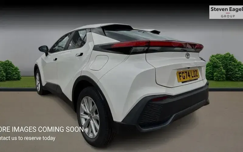 Begagnad Toyota C-HR 140 HK (102 kW) 2026 SUV