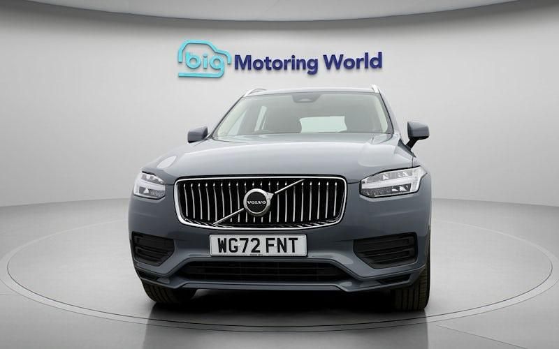 Used Volvo XC90 Core 250 HP (183 kW) 2025 SUV