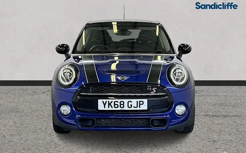 Used Mini Cooper S Exclusive 192 HP (141 kW) 2019 Blue Hatchback