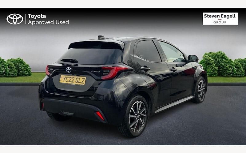 Used Toyota Yaris Hybrid Design 116 HP (85 kW) 2025 Hatchback