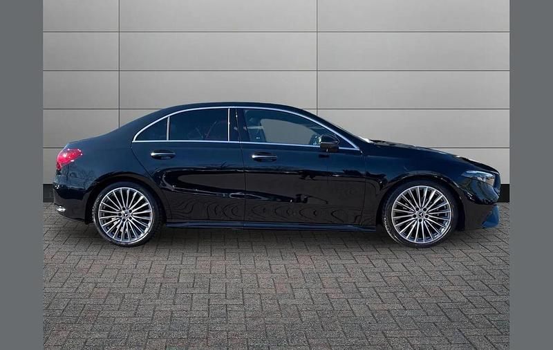 Used Mercedes A180 AMG Line Premium Plus 134 HP (98 kW) 2025 Black Sedan