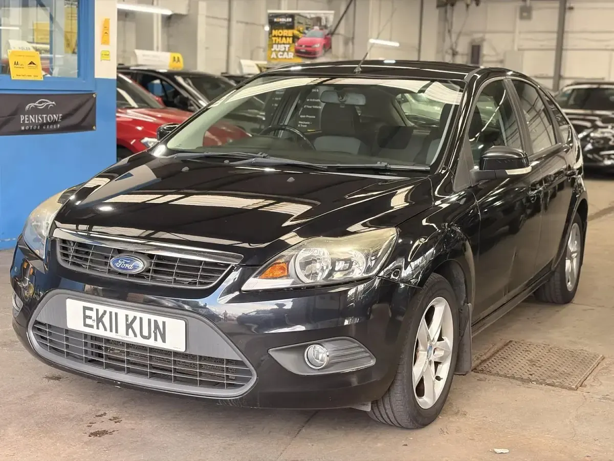 Used Ford Focus Zetec 2011 Black Hatchback