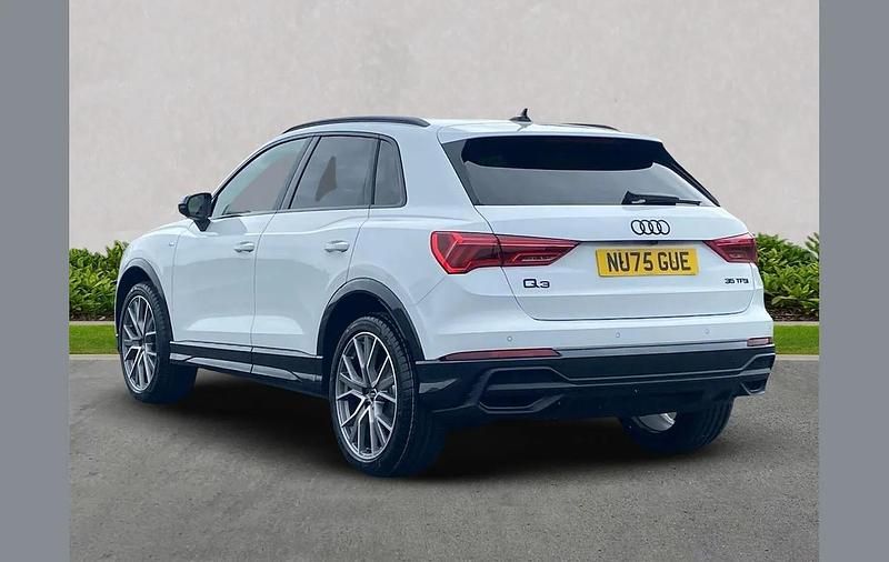 Used Audi Q3 Black Edition 147 HP (108 kW) 2025 White SUV