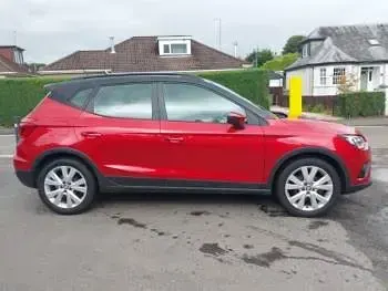 Used Seat Arona SE Technology 95 HP (69 kW) 2019 Red SUV