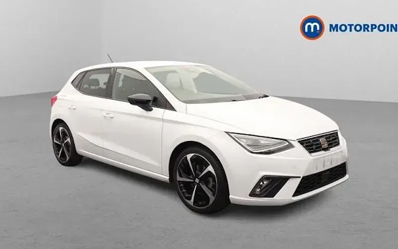 Usado Seat Ibiza FR Sport 110 CV (80 kW) 2023 Utilitario