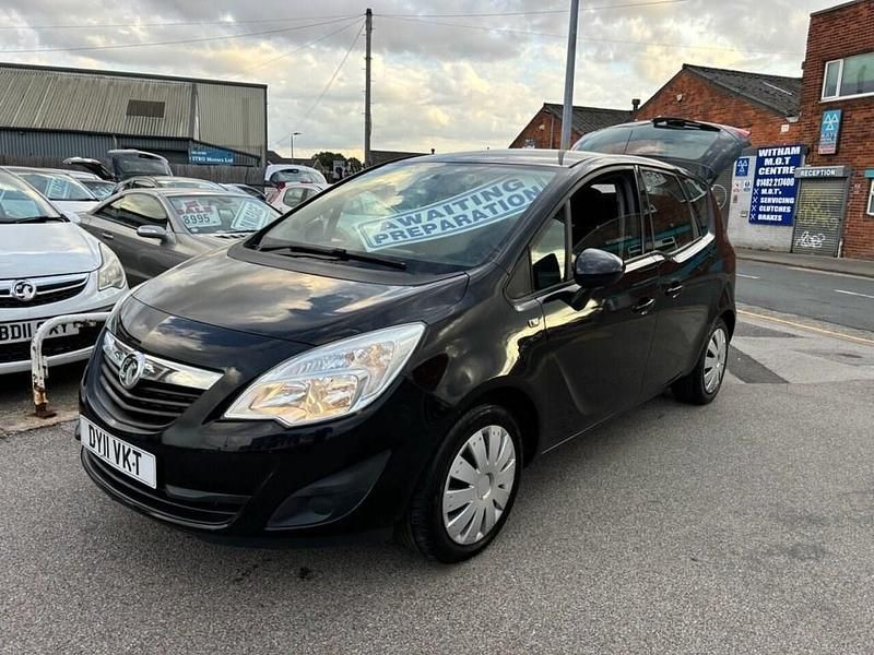Used Vauxhall Meriva 100 HP (73 kW) 2011 Black MPV