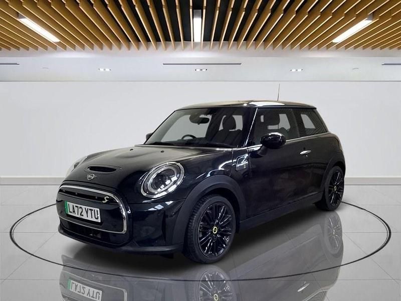 Used Mini Cooper SE Hatch 135 kW (184 HP) 2023 Black Hatchback