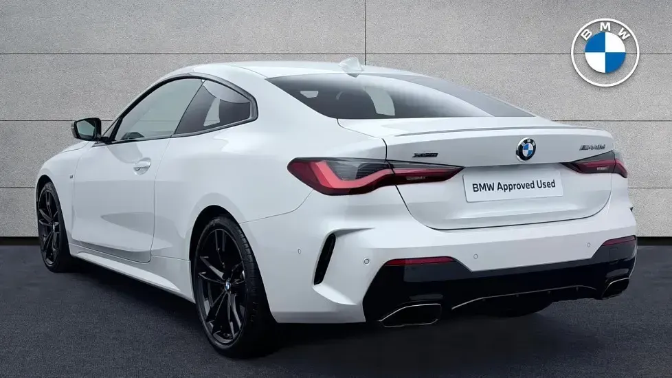 Used BMW M440 Shadowline 335 HP (246 kW) 2022 White Sedan