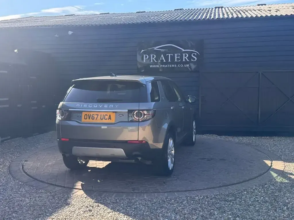 Used Land Rover Discovery Sport HSE Luxury 180 HP (132 kW) 2017 Silver SUV