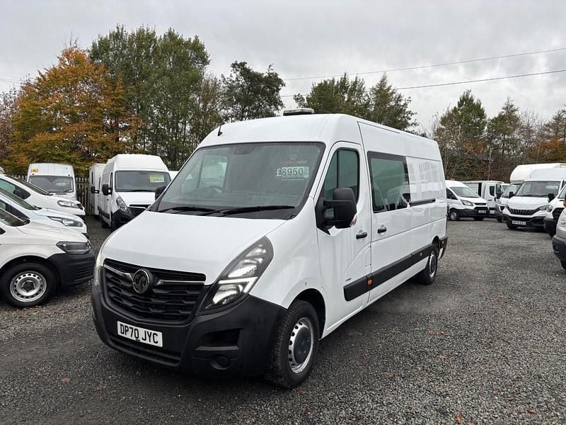 White Used 2020 Vauxhall Movano Van | £8,950 (Good price) - Image 1/4