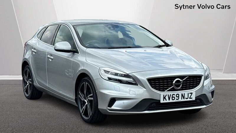 Silver Used 2019 Volvo V40 R-Design Estate | £14,750 (A bit pricey) - Image 1/4