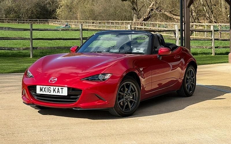 Used Mazda MX5 131 HP (96 kW) 2016 Cabriolet