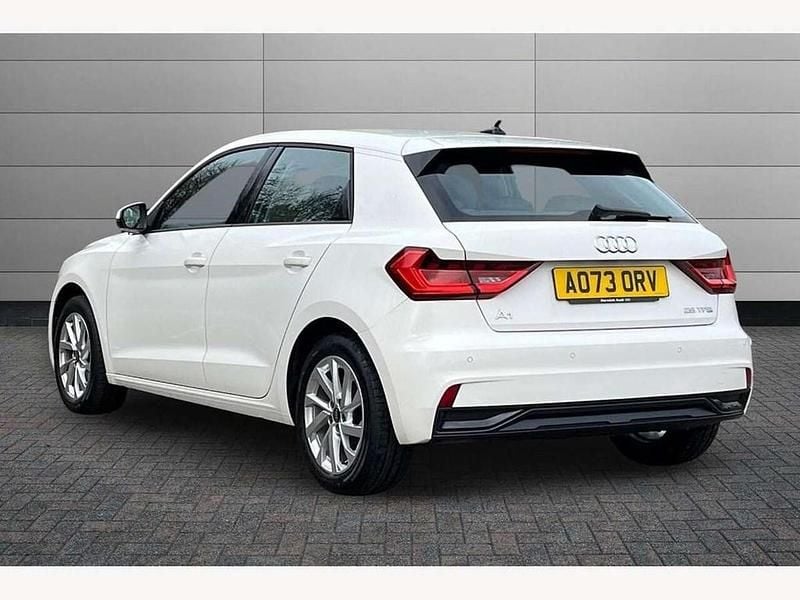 Usado Audi A1 Sport 95 HP (69 kW) 2023 Branco SUV