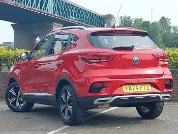 Used MG ZS Excite 111 HP (81 kW) 2024 Red SUV
