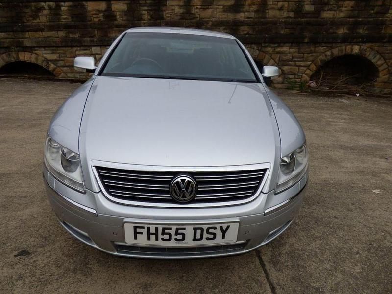 Used VW Phaeton 2006 Silver Sedan
