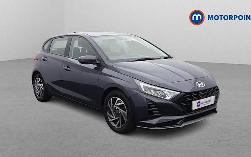 Used Hyundai i20 Advanced 101 HP (74 kW) 2025 Grey Hatchback