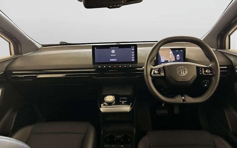 Used MG MG4 EV Trophy 150 kW (204 HP) 2025 Hatchback