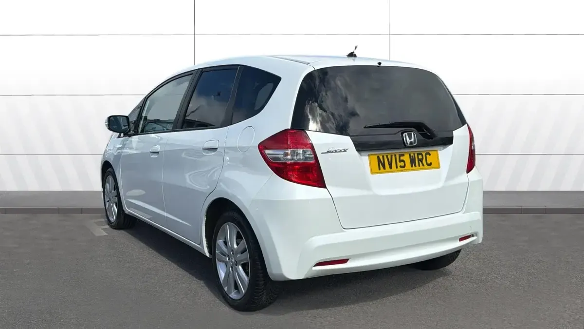 Second-hand Honda Jazz ES 100 CP (73 kW) 2006 Hatchback