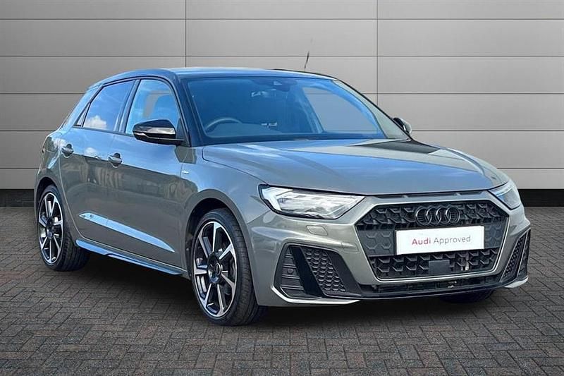 Used Audi A1 Black Edition 150 HP (110 kW) 2024 Grey SUV