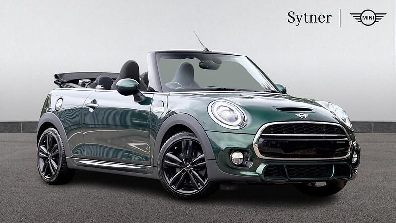 Green Used 2018 Mini Cooper S Hatchback | £17,500 (Fair price) - Image 1/4