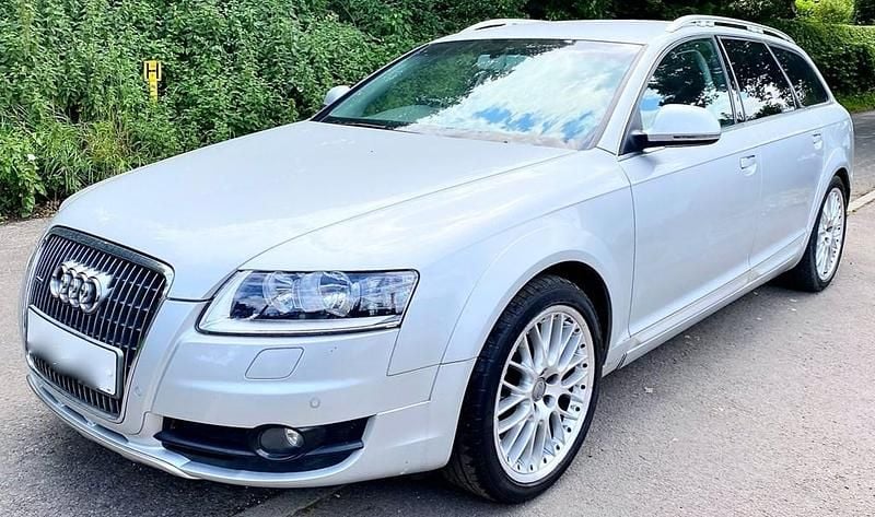 Used Audi A6 Allroad Advanced 242 HP (177 kW) 2011 Silver Estate