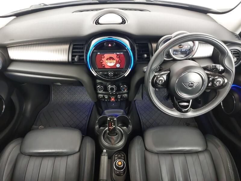 Used Mini Cooper S Exclusive 192 HP (141 kW) 2019 Blue Hatchback