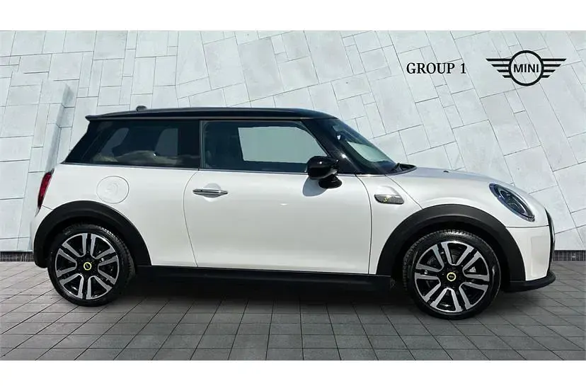 Gebraucht Mini Cooper S Level 2 135 kW (184 PS) 2023 Weiß Kleinwagen