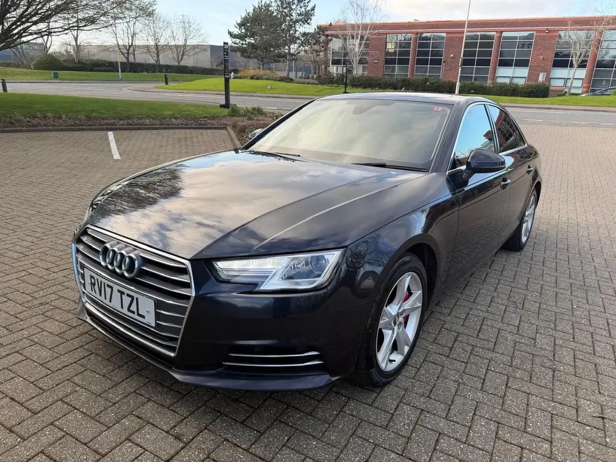 Used Audi A4 Sport 2017 Blue Sedan