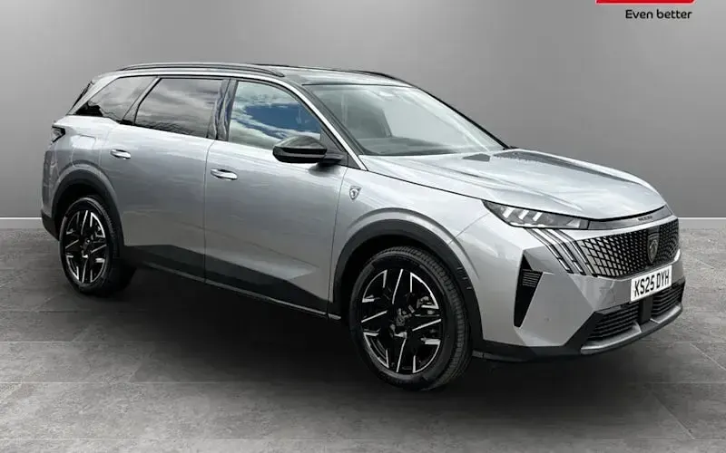 Gebraucht Peugeot 5008 GTi 136 PS (100 kW) 2025 SUV